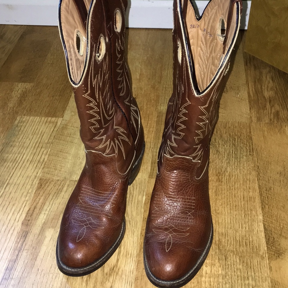 Free shipping Red wing men’s 8 cowboy boots